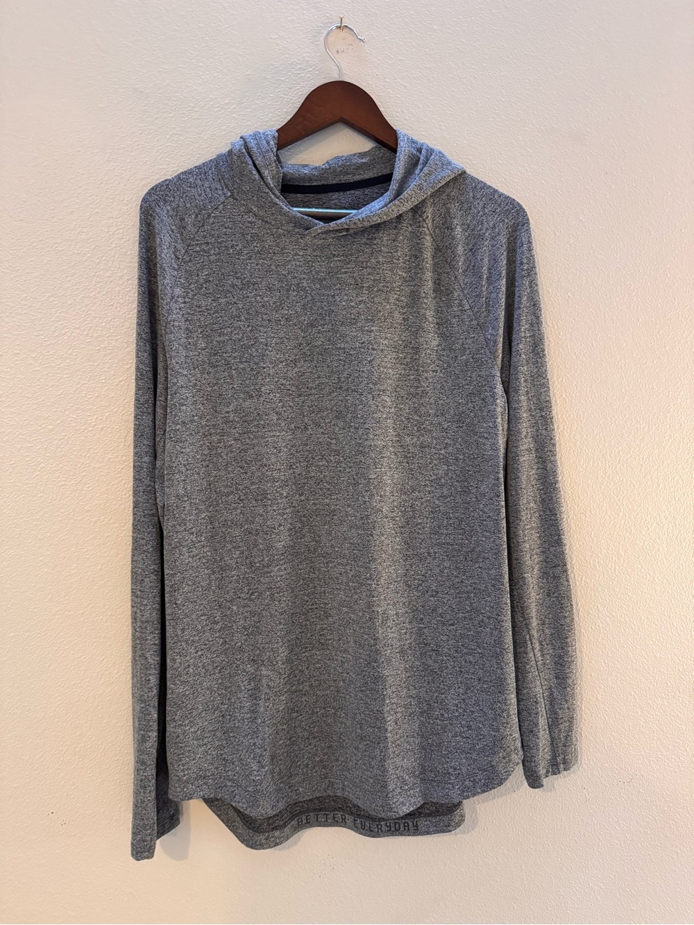 lululemon athletica Men's Heather Gray Crewneck Hoodie Sweater